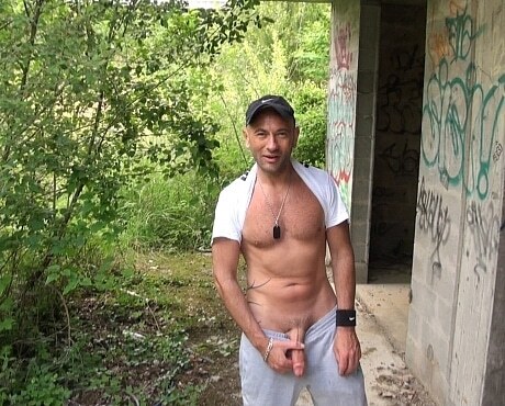 Gallery Photo 10